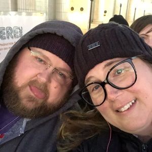 Meet your Posher, Carrie